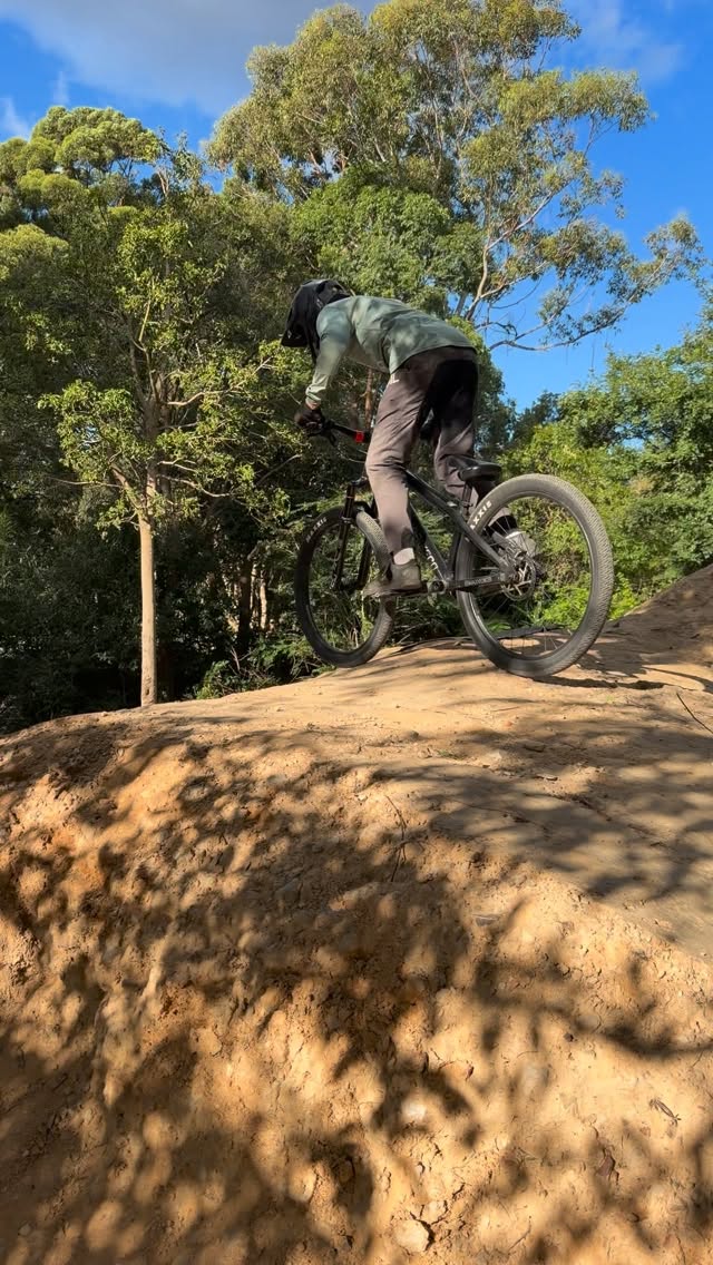Working on my 360. On the last one my bar turned off center and me bing me forgot to bring my Allen keys so I decided to leave it there and give it a go again in the coming days.